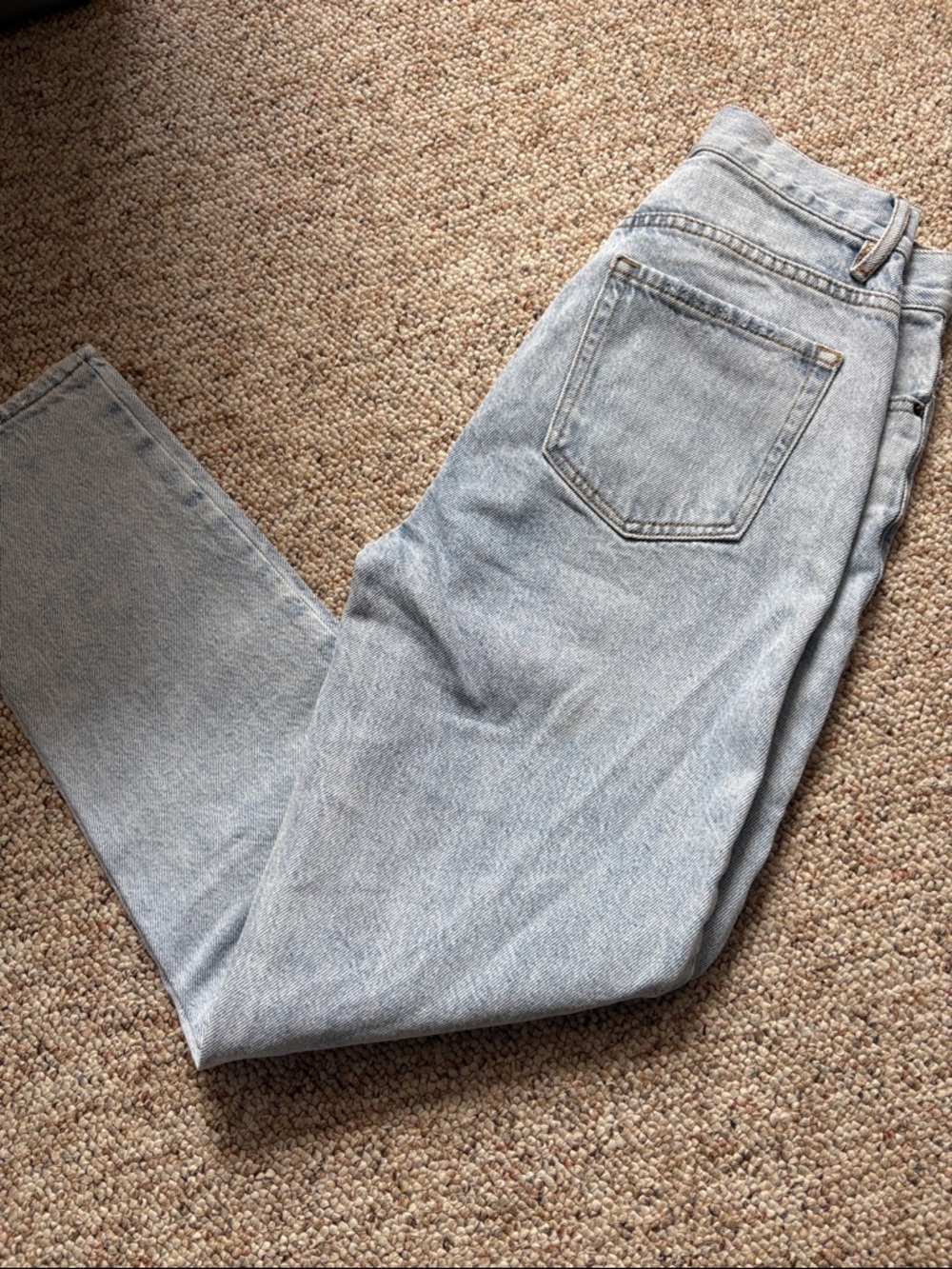 PacSun High-Rise Jeans in Light Wash Blue